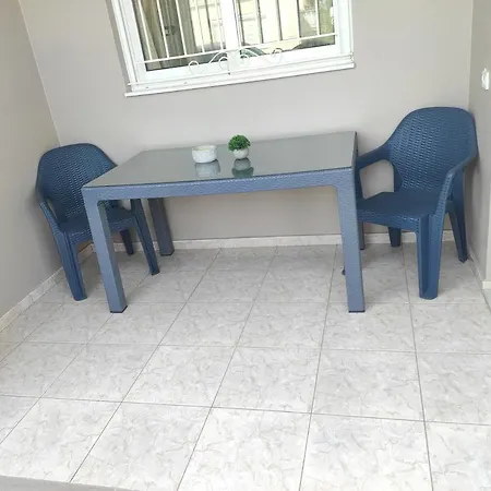 Nickthegreekapartment * Γαλατάς